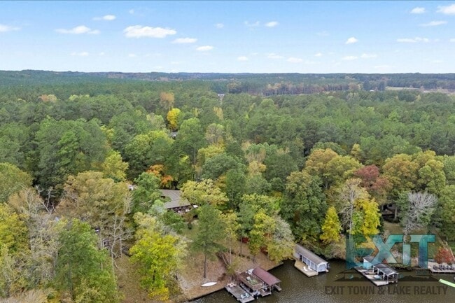 Photo - Lakefront Rental in Long Branch Shores