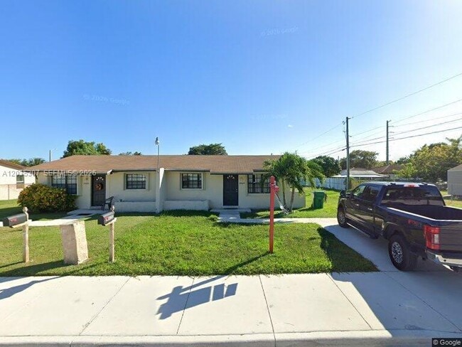 Building Photo - 10622 SW 174th Terrace