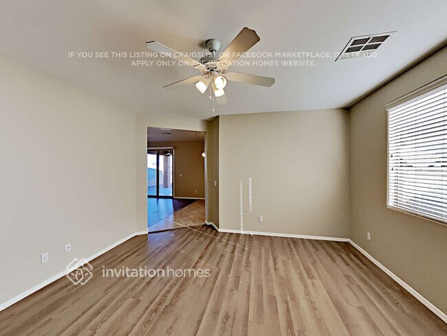 Photo - 46124 W Sheridan Rd