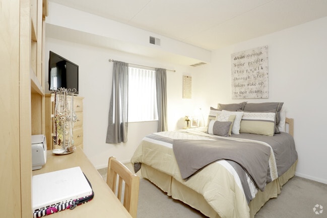 C Model - Bedroom
