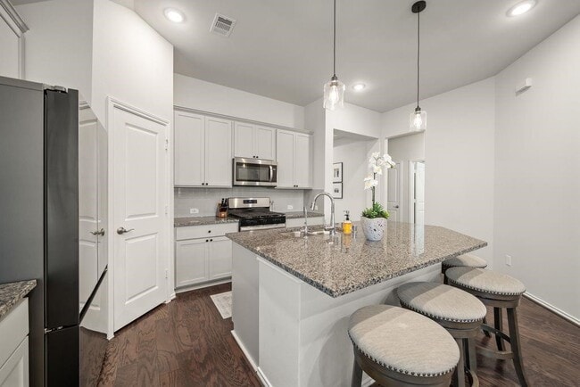 Photo - 752 Washita Fls Ln