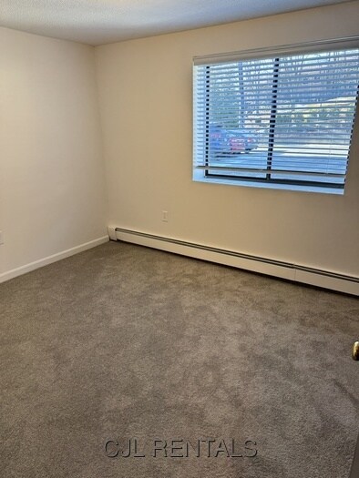 Photo - 71 Montvale Ave Unidad 8