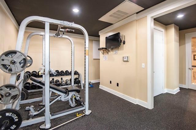 Photo - 221 W Lancaster Ave Unit 11003