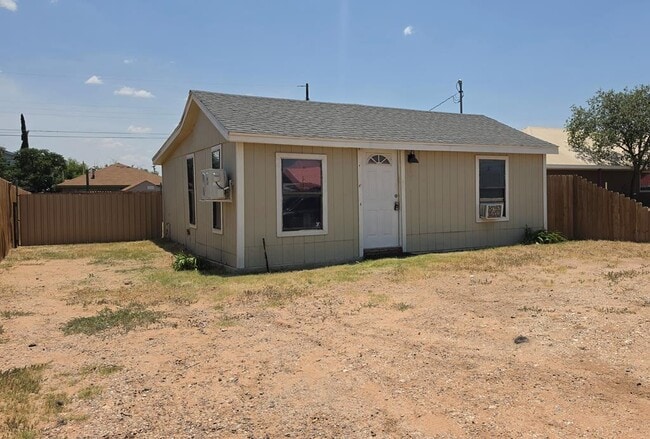 Photo - 617 Drury Ln