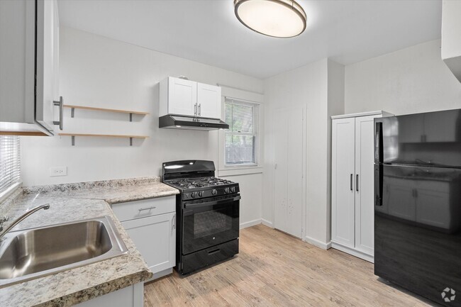 Building Photo - 3404 Grooms St Unit B Rental