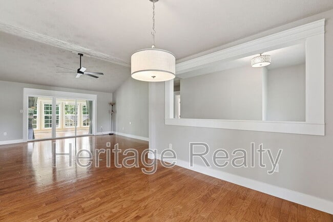 Photo - 2707 Lady Bug Ln