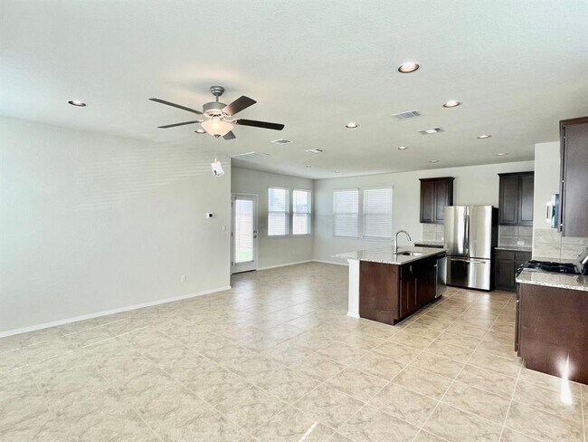 Photo - 111 Living Reef Dr