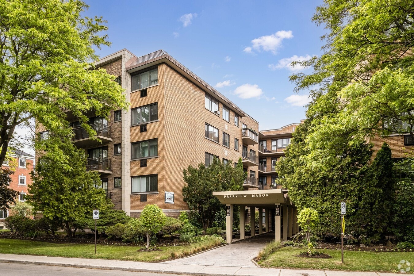 Photo - 1250 Crois Lombard