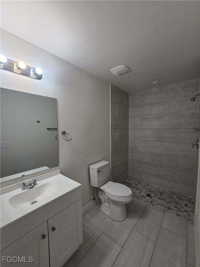 Photo - 3024 Skyline Blvd