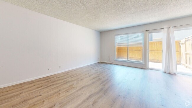 Building Photo - 6636 N 3rd St Rental