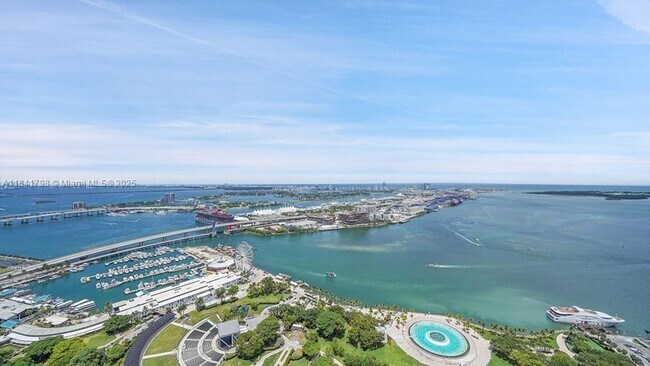 Photo - 50 Biscayne Blvd Unidad 5406