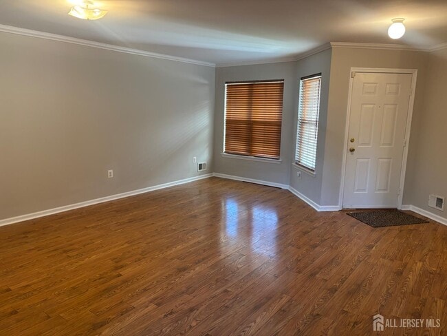 Photo - 131 Murray Dr