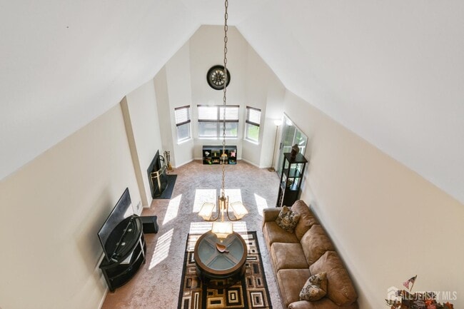 Photo - 28 Kensington Dr