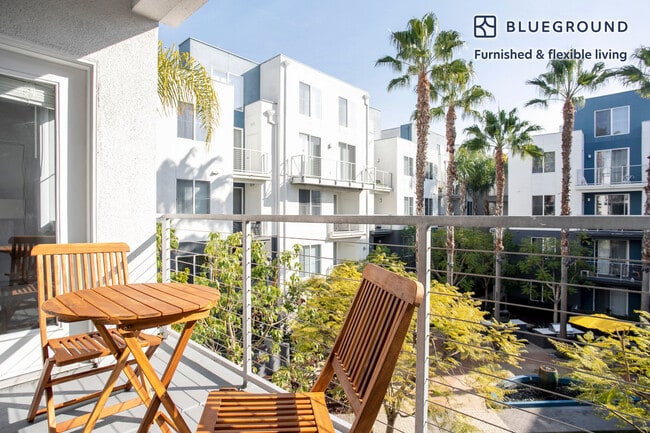 Photo - 5535 Westlawn Ave Unit SI FL3-ID986