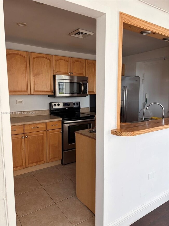 Photo - 7545 E Treasure Dr Unit 5G