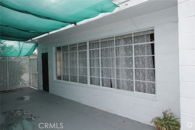 Building Photo - 709 N Anaheim Blvd Rental