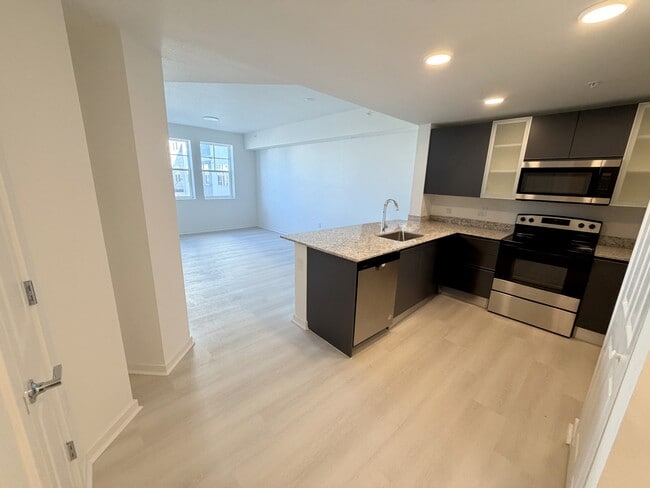 Photo - 5592 Pga Blvd