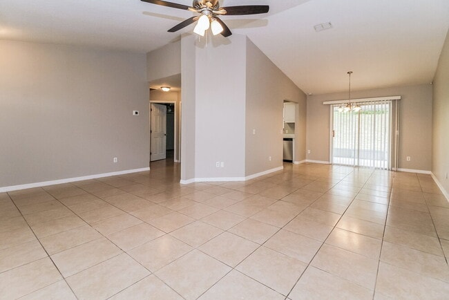 Photo - 301 Morningview Dr