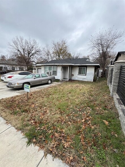 Photo - 2717 Avenue I