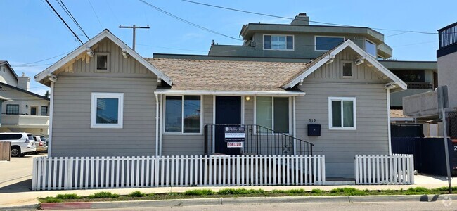 Building Photo - 919 2nd St Rental