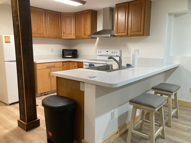 Building Photo - 4421 Lake Morey Rd Unit Downstairs