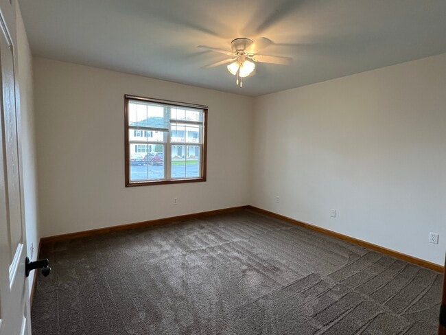 1 Bedroom End Unit