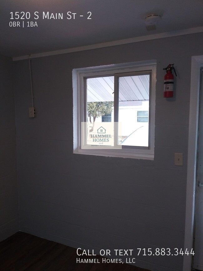 Photo - 1520 S Main St Unit 2