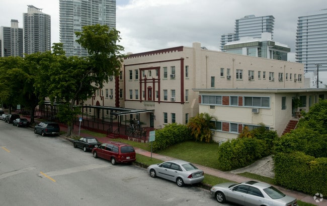 Photo - Lulav Square Apartments