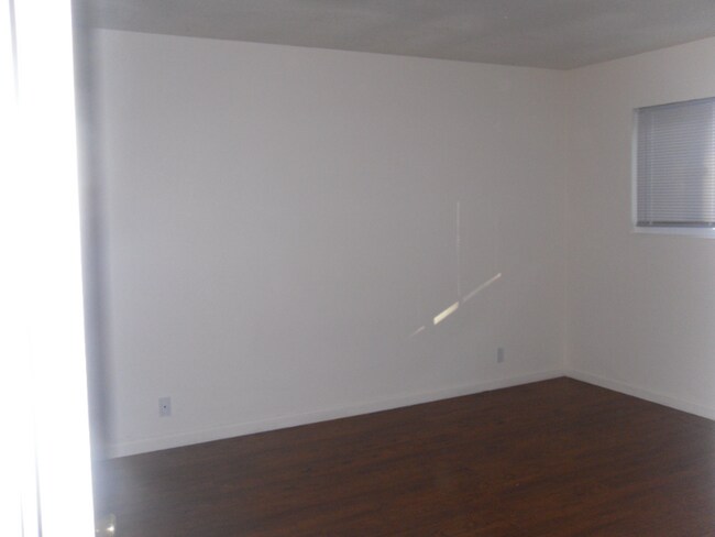 Photo - 1380 Old Stone Way