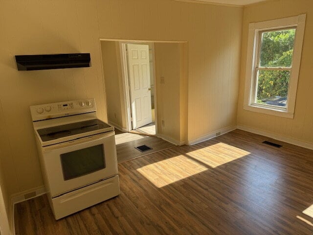 Photo - Newly Updated!! 3 Bed, 1 Bath Apartment in...