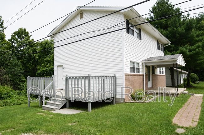 Photo - 1226 Parkview Dr