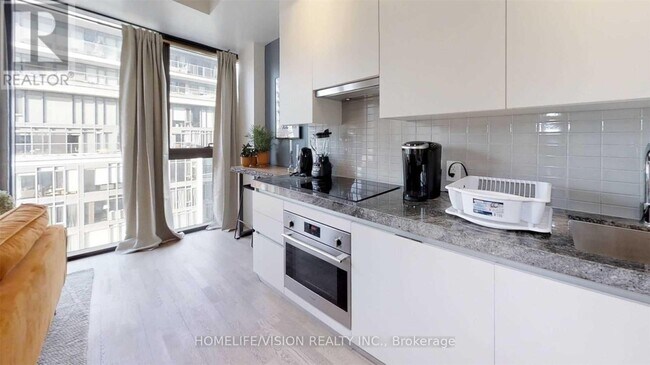 Photo - 629 King St W Unit 621