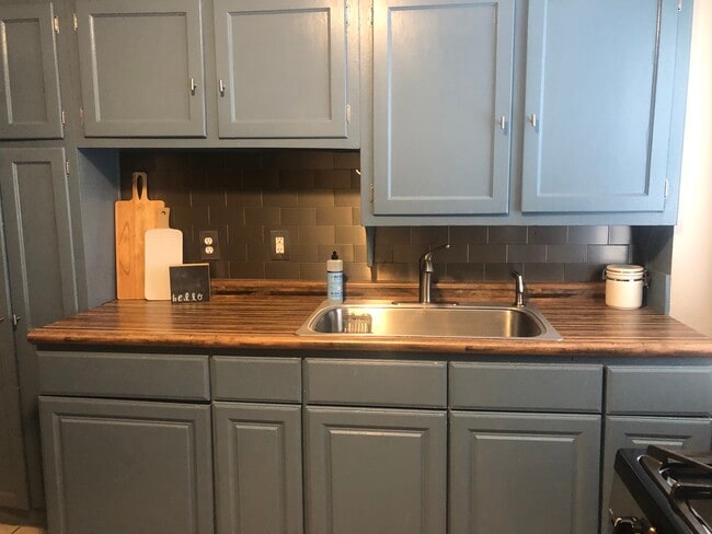 Cocina - 929 West Main Street Unidad Third Floor