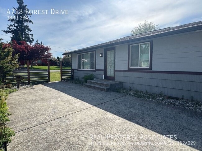 Photo - 4718 Forest Dr
