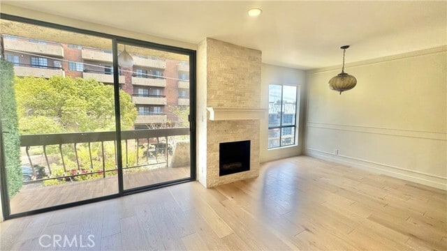Photo - 1735 N Fuller Ave Unit 445