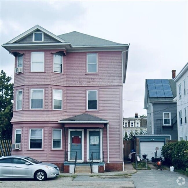 Building Photo - 1315 Westminster St Rental