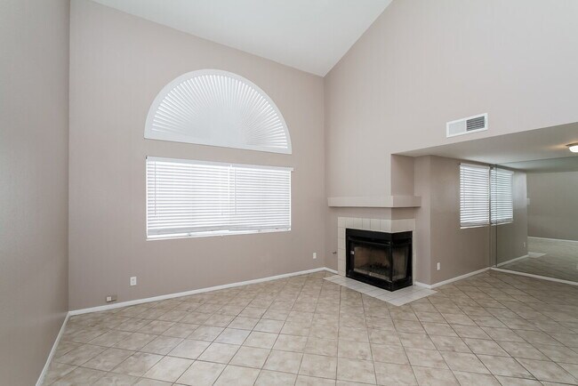 Photo - 1605 Fig Palm Ct