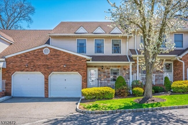 Photo - 675 Raritan Rd Townhome