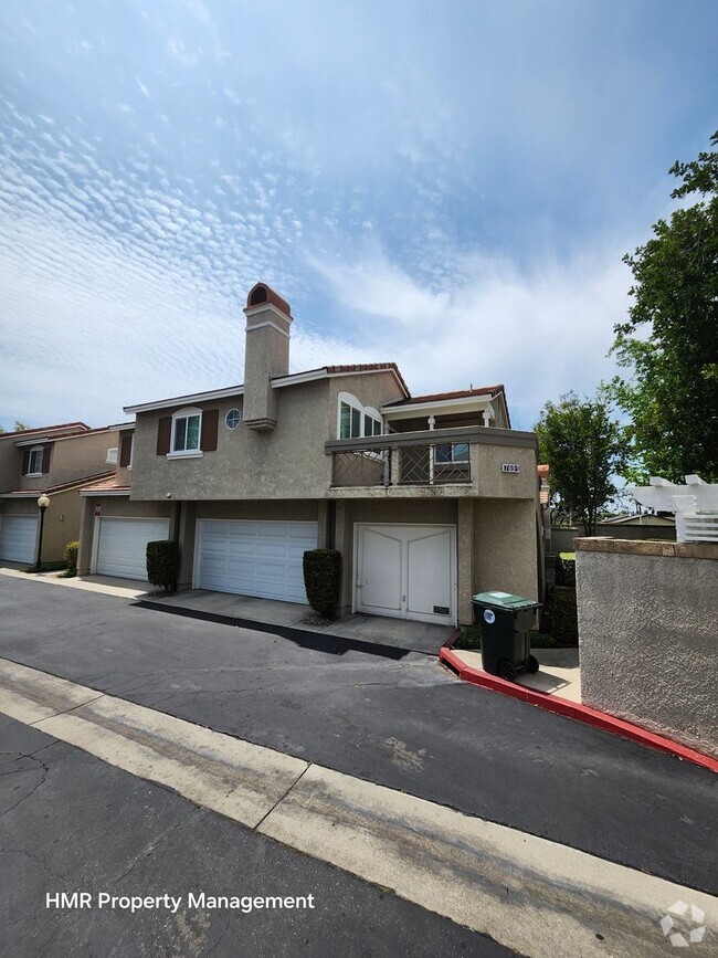Building Photo - 2bed/2bath Condo near Victoria Gardens!