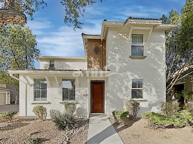 Building Photo - 10124 E Isleta Ave