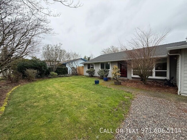 Photo - 2345 NE 23rd St