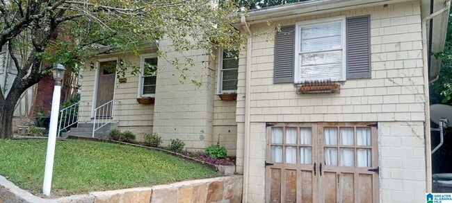 Building Photo - 5705 6th Ct S Rental