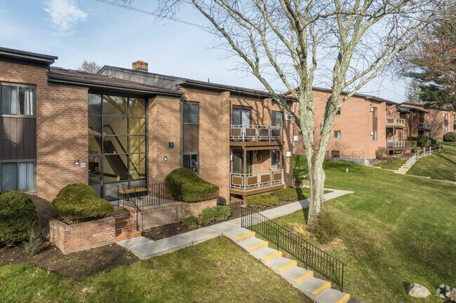 Photo - The Gardens at Palisades