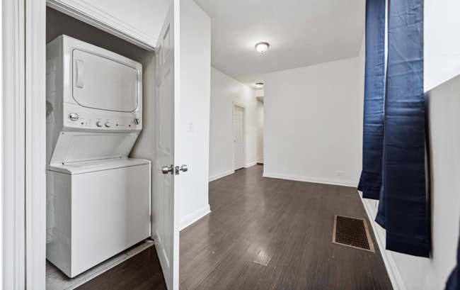 Photo - 6346 S Saint Lawrence Ave Unit #1