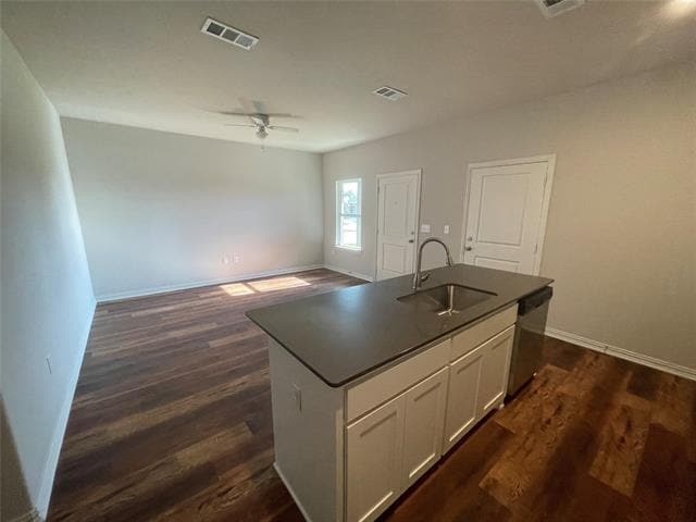 Photo - 2915 Peony Dr