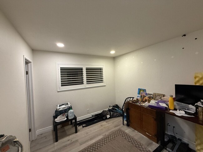 Photo - 836 Lexington St