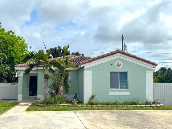 Photo - 10611 SW 170th Ter