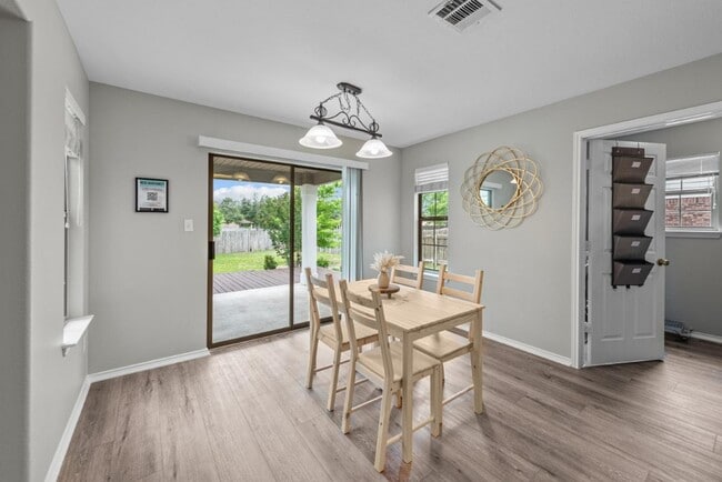 Photo - 1107 Fox Sparrow Cove