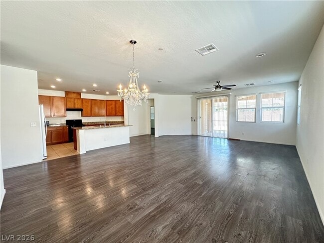 Photo - 2503 Venarotta St