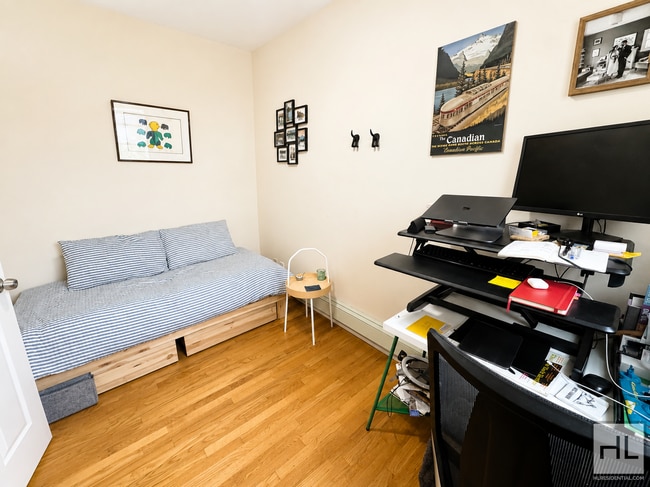 Photo - GREENWOOD AVENUE Unit 2
